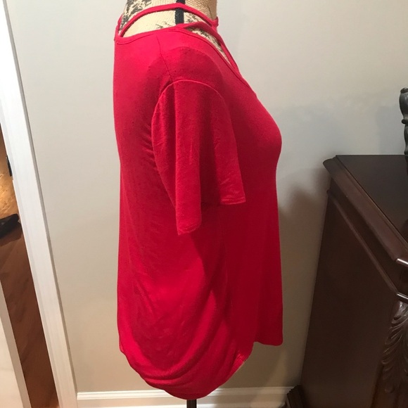 🌷WEST COAST LOVE Top - Picture 2 of 7